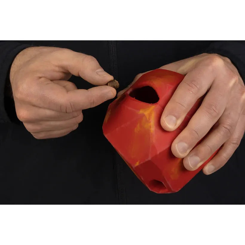 RUFFWEAR TOY GNAWT-A-ROCK
